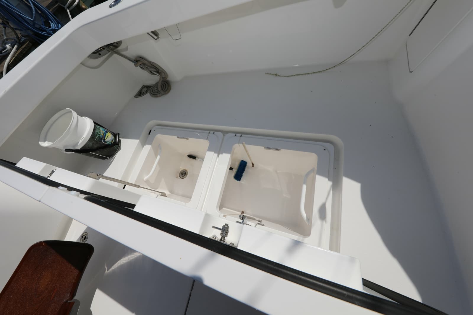 2023 Viking 54 Convertible
