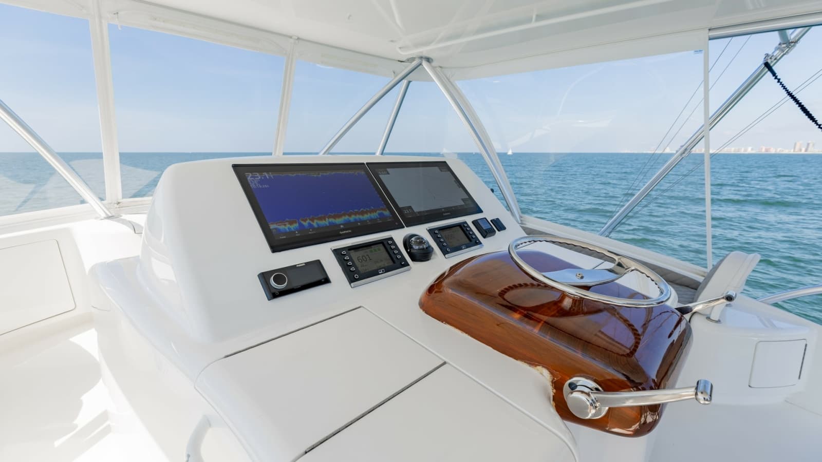 Flybridge Helm Station with Electronics