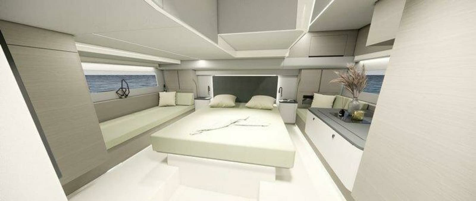 Nimbus 495 Flybridge Master Stateroom