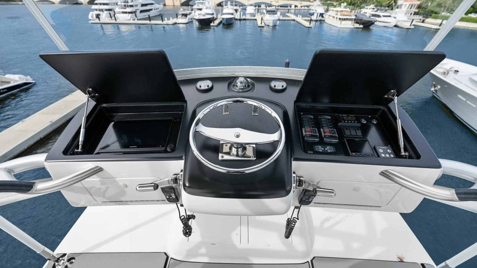 Flybridge Helm Station Overview
