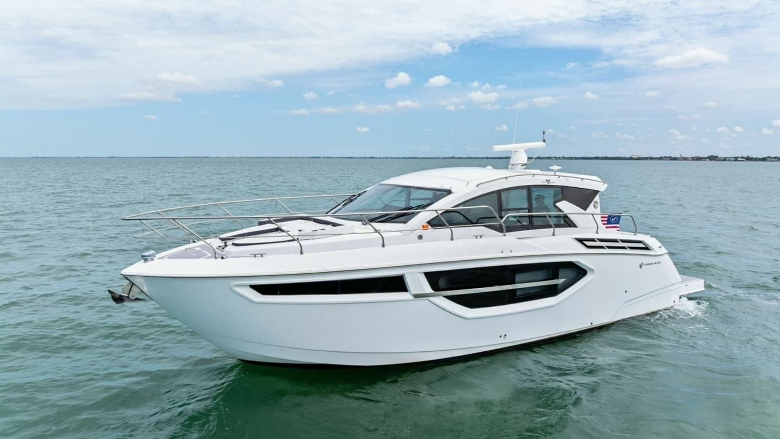 2019 Cruisers Yachts 42 Cantius 'Truly Ineffable'