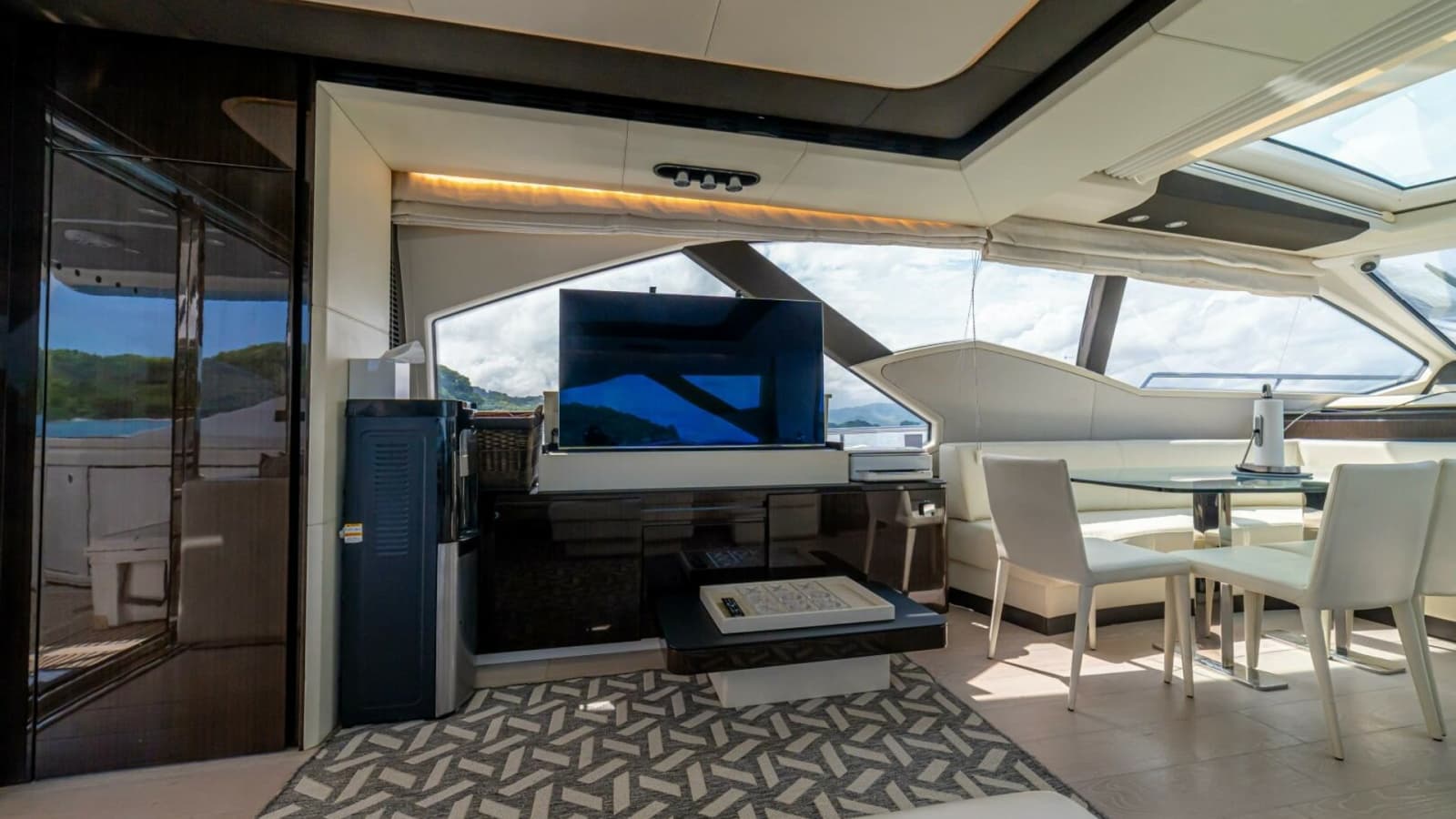 2017 Azimut 77 "Carpe Diem"
