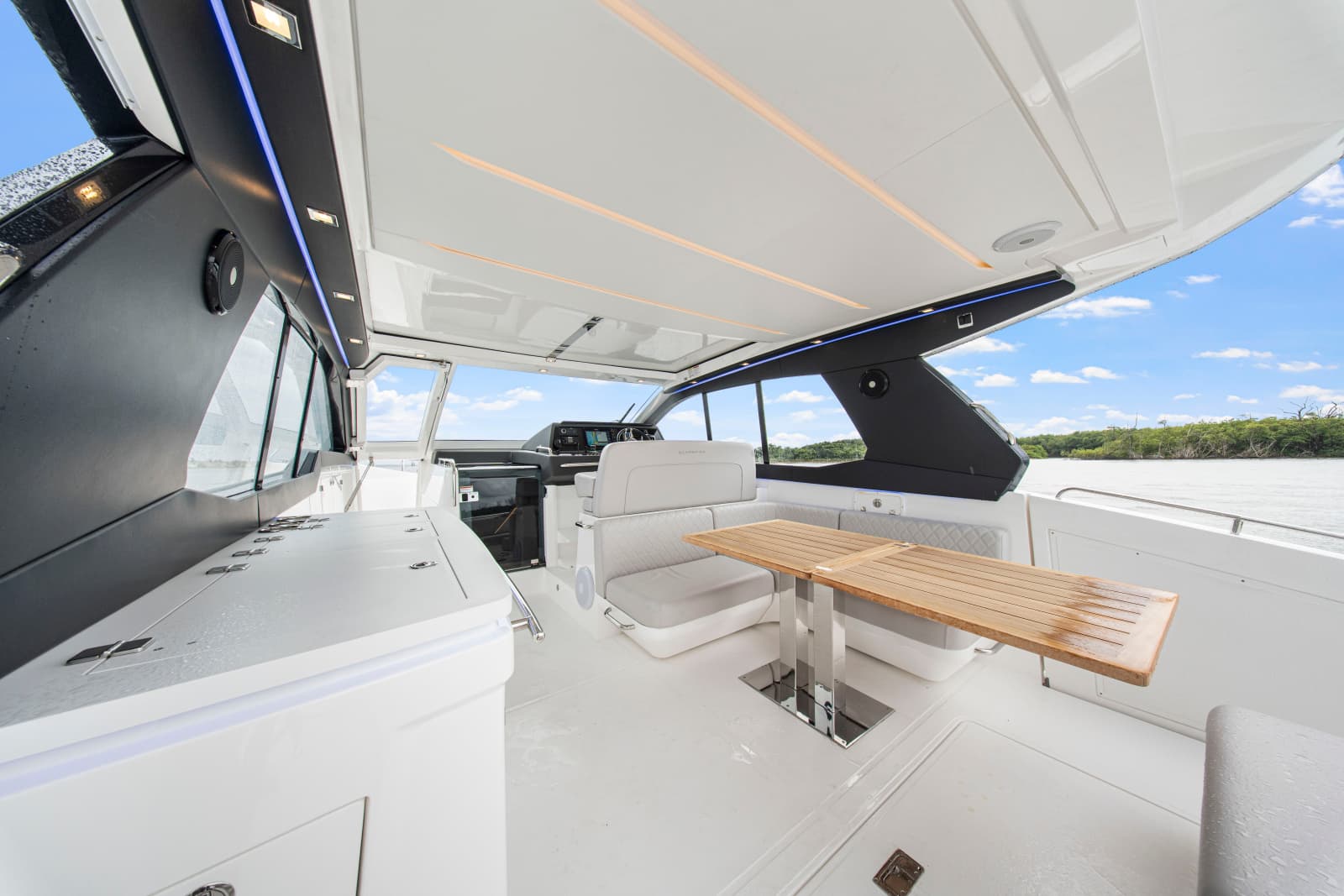 2025 Schaefer 375 HT