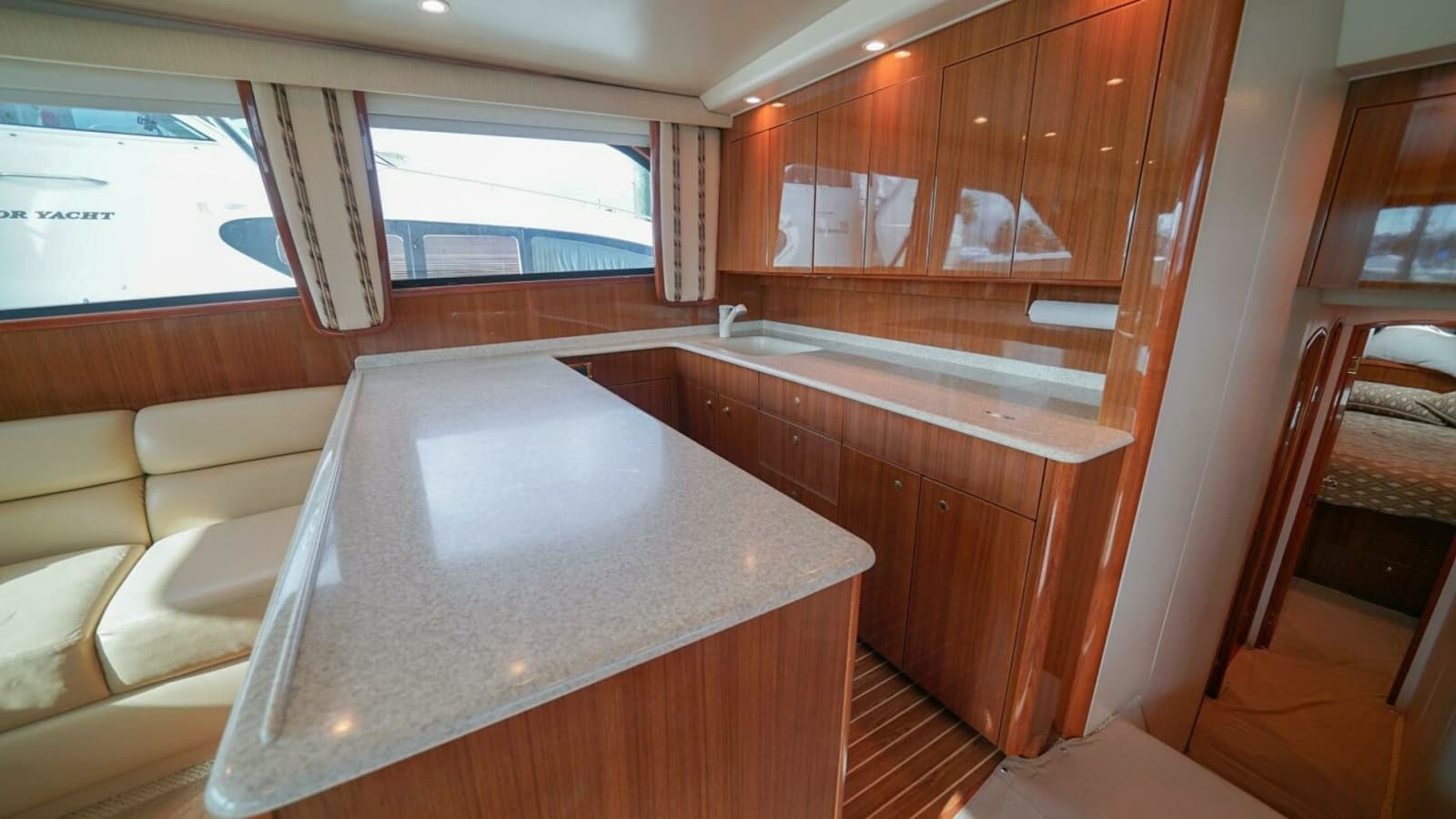 2007 Viking 45 Convertible Bad Habits