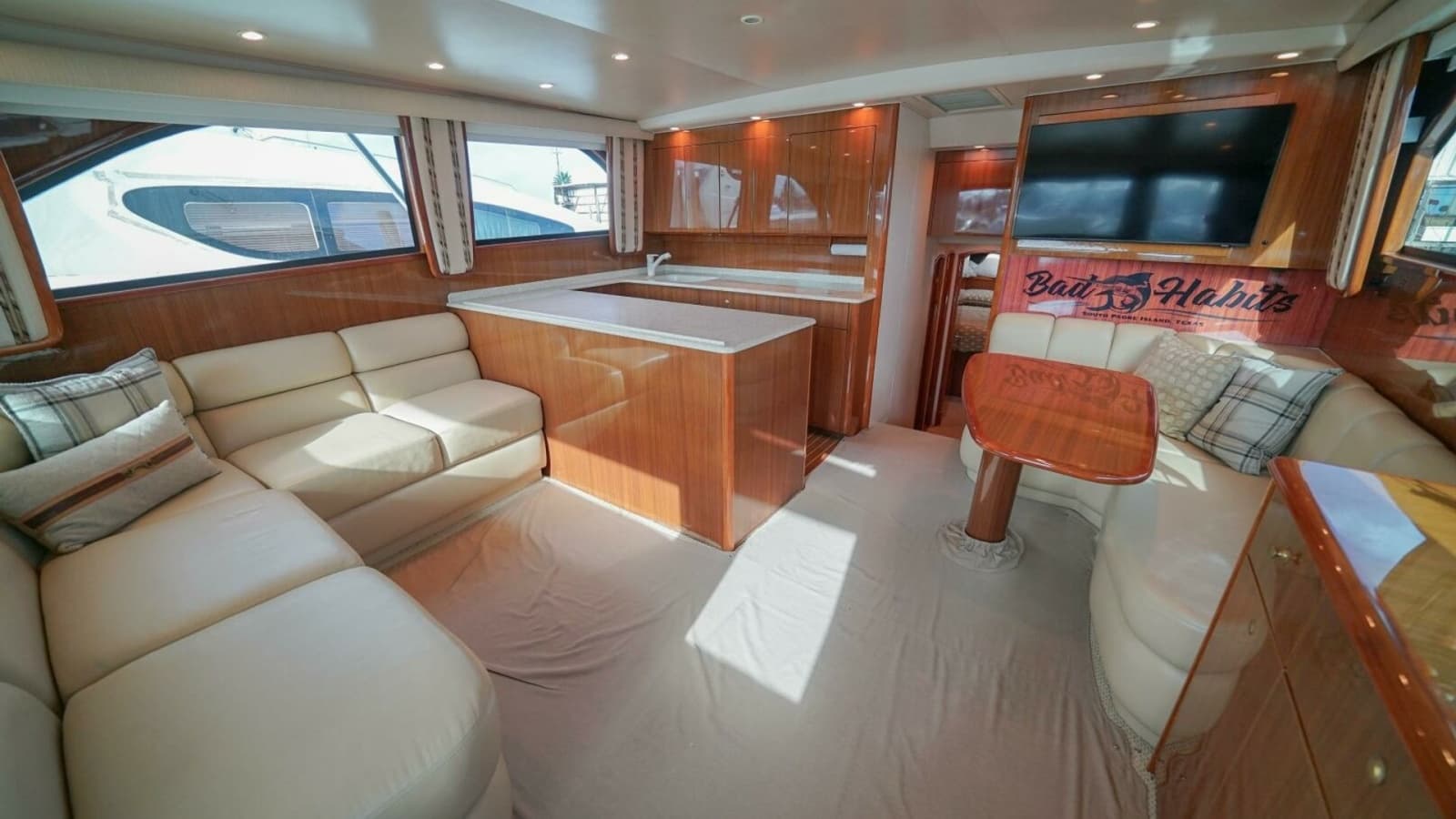 2007 Viking 45 Convertible Bad Habits