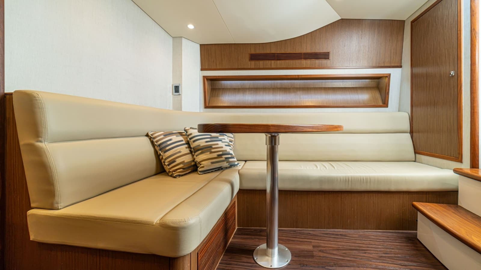 Salon Seating Area with Table