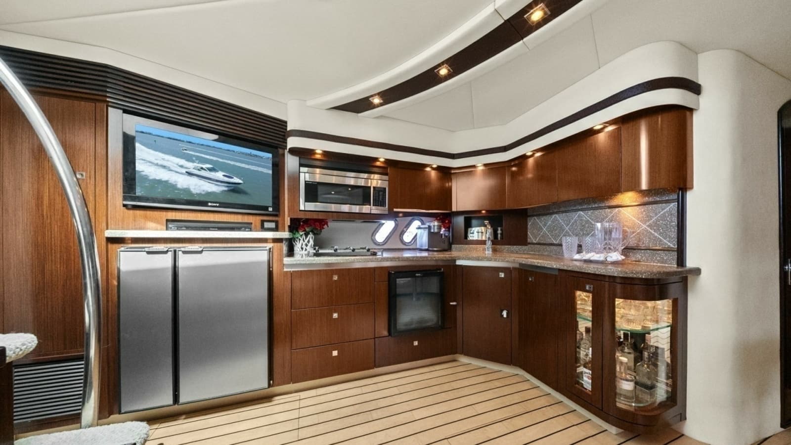 2012 Cruiser Yachts 54 Cantius - Galley