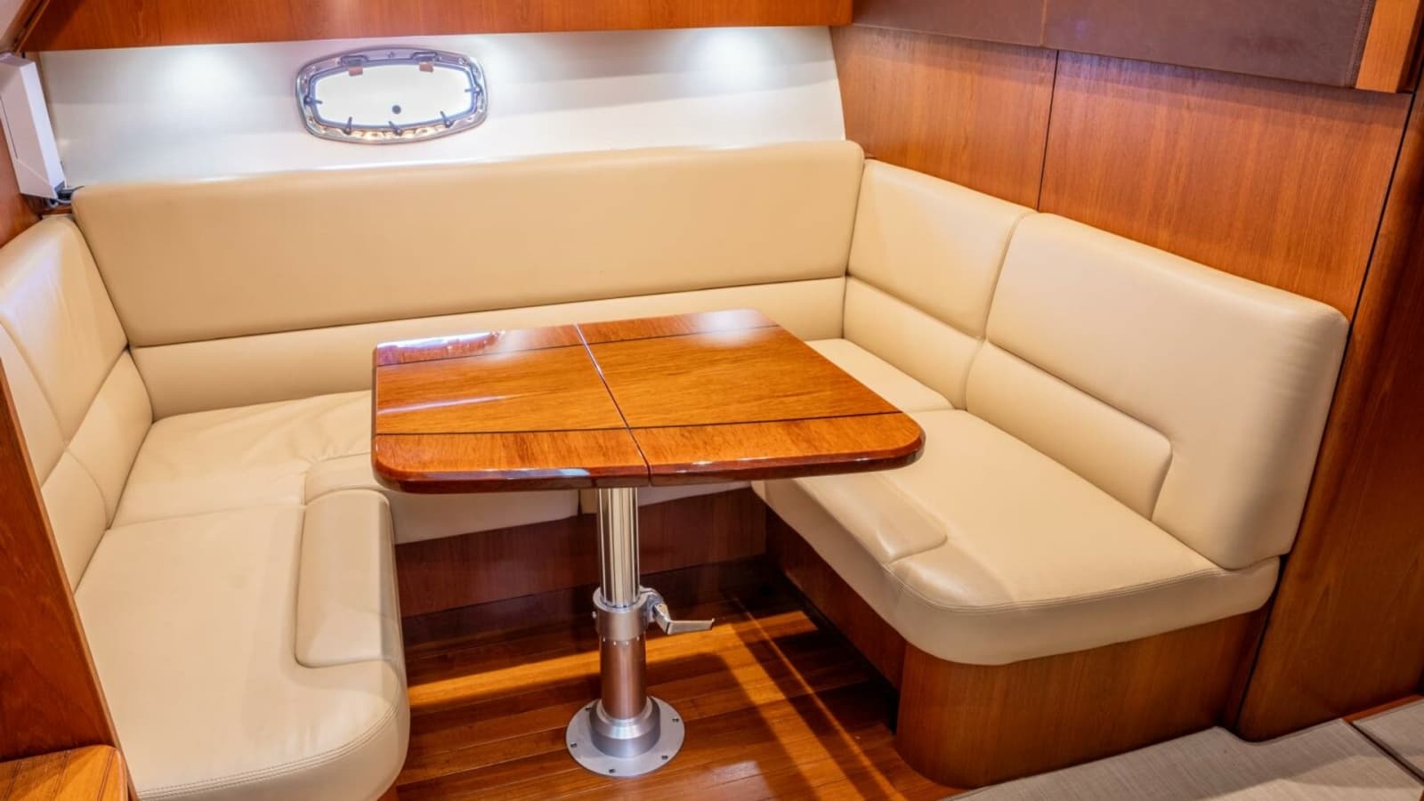 2015 Tiara Yachts 4300 Open "Teddy's Float Too" Cozy Dinette Area