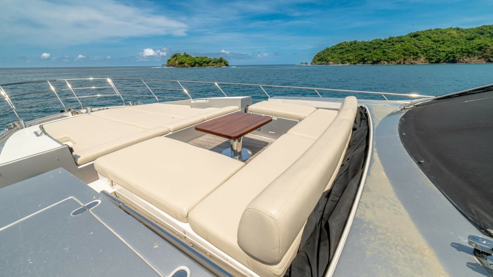 2017 Azimut 77 "Carpe Diem"