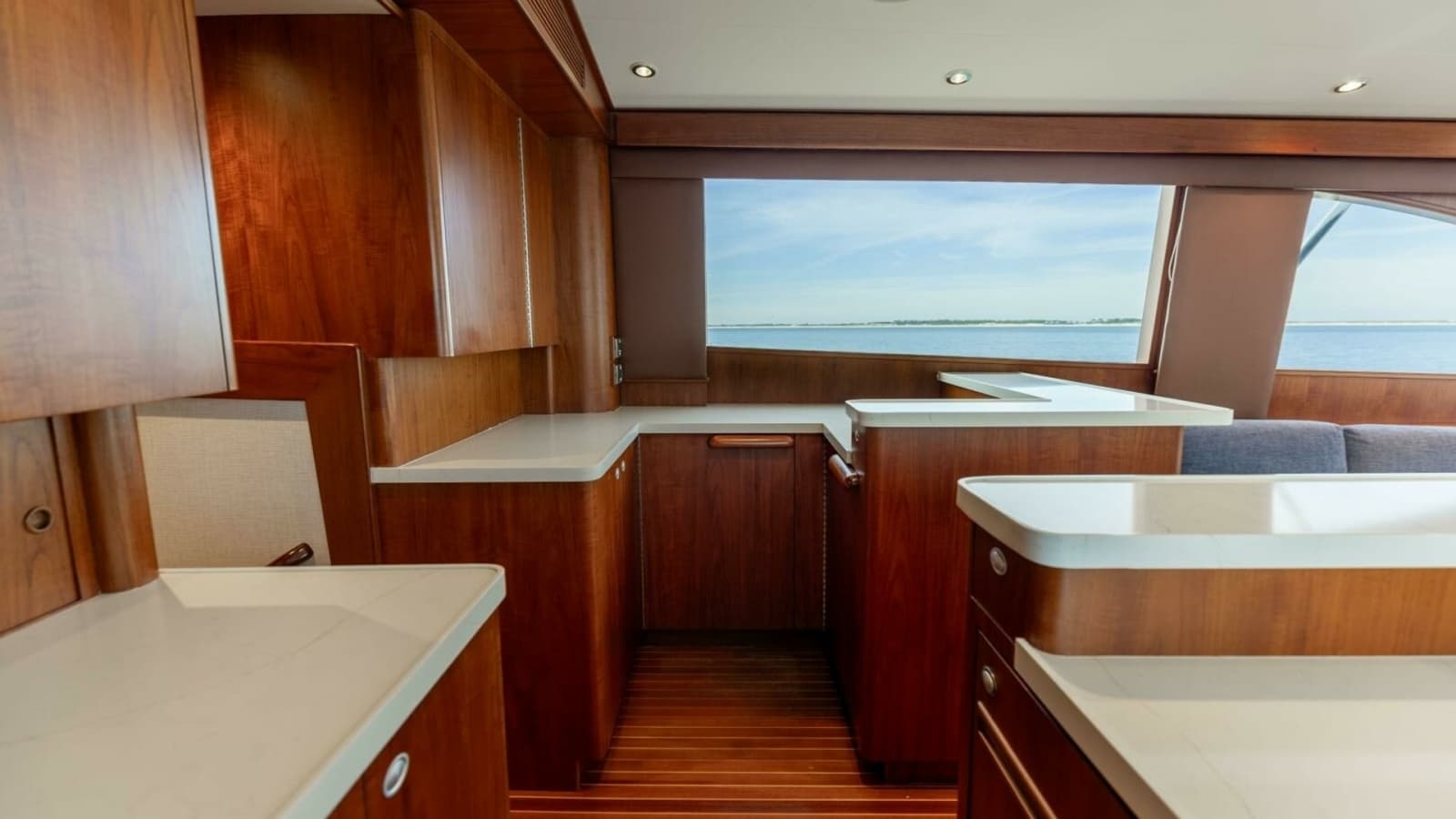 2006 Jim Smith 68 Convertible- Galley