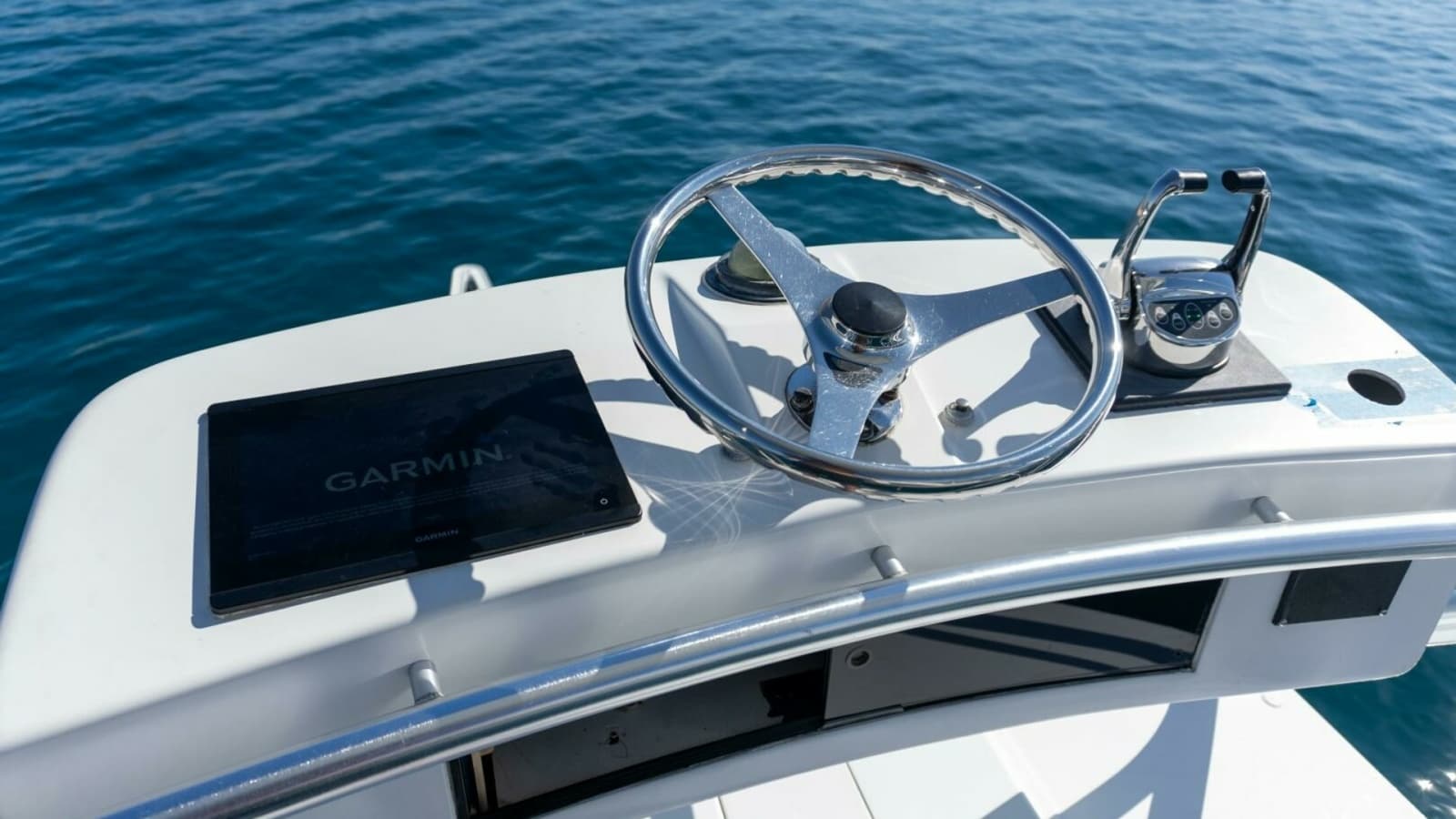 2001 Hatteras 60 Convertible - Sinyorita Salada