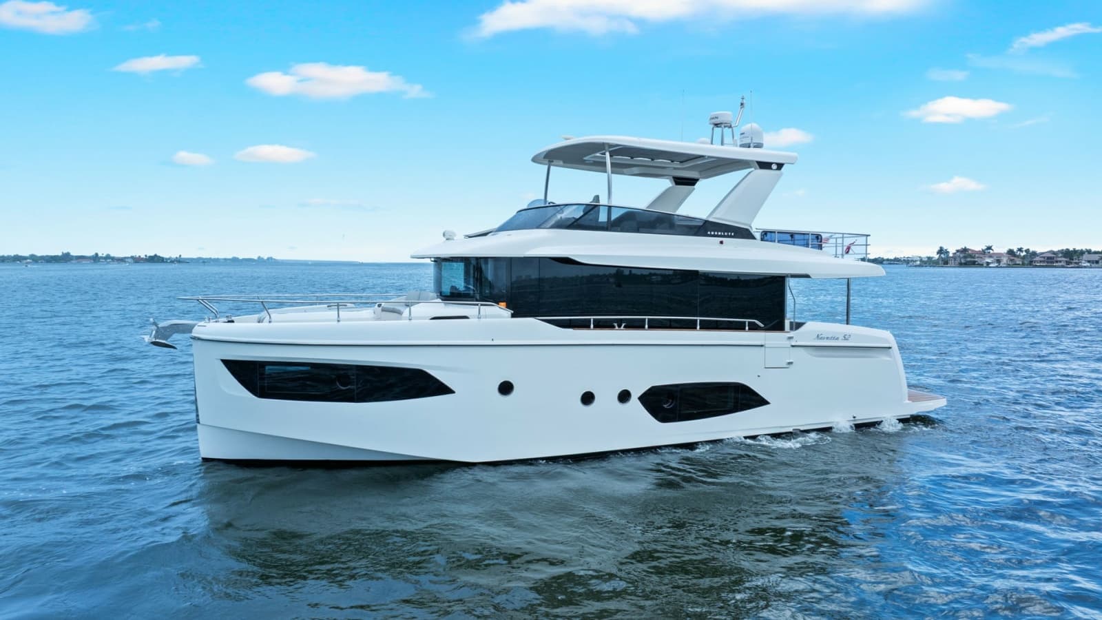 Side Profile of Absolute 52 Navetta