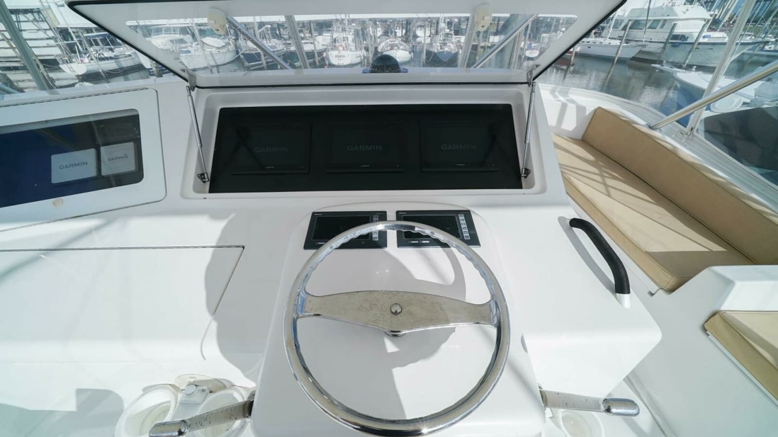 2007 Viking 45 Convertible Bad Habits