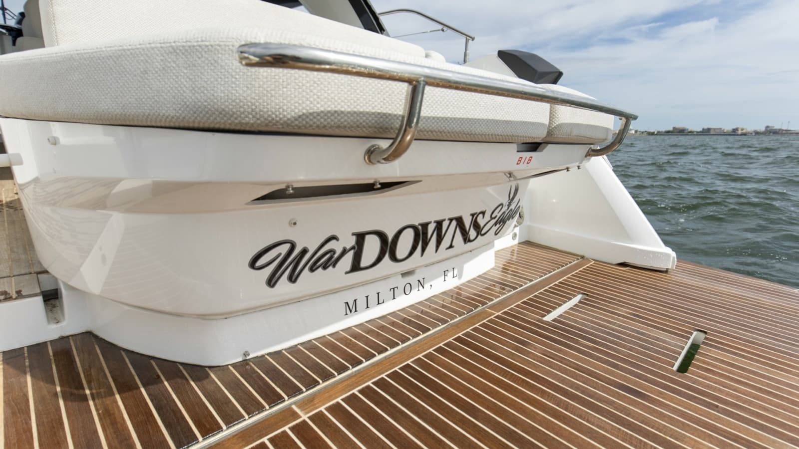 2022 Beneteau 41 Grand Turismo War Downs Eagle Topside (3)