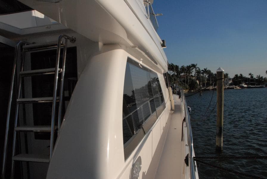 Walk-Around Deck