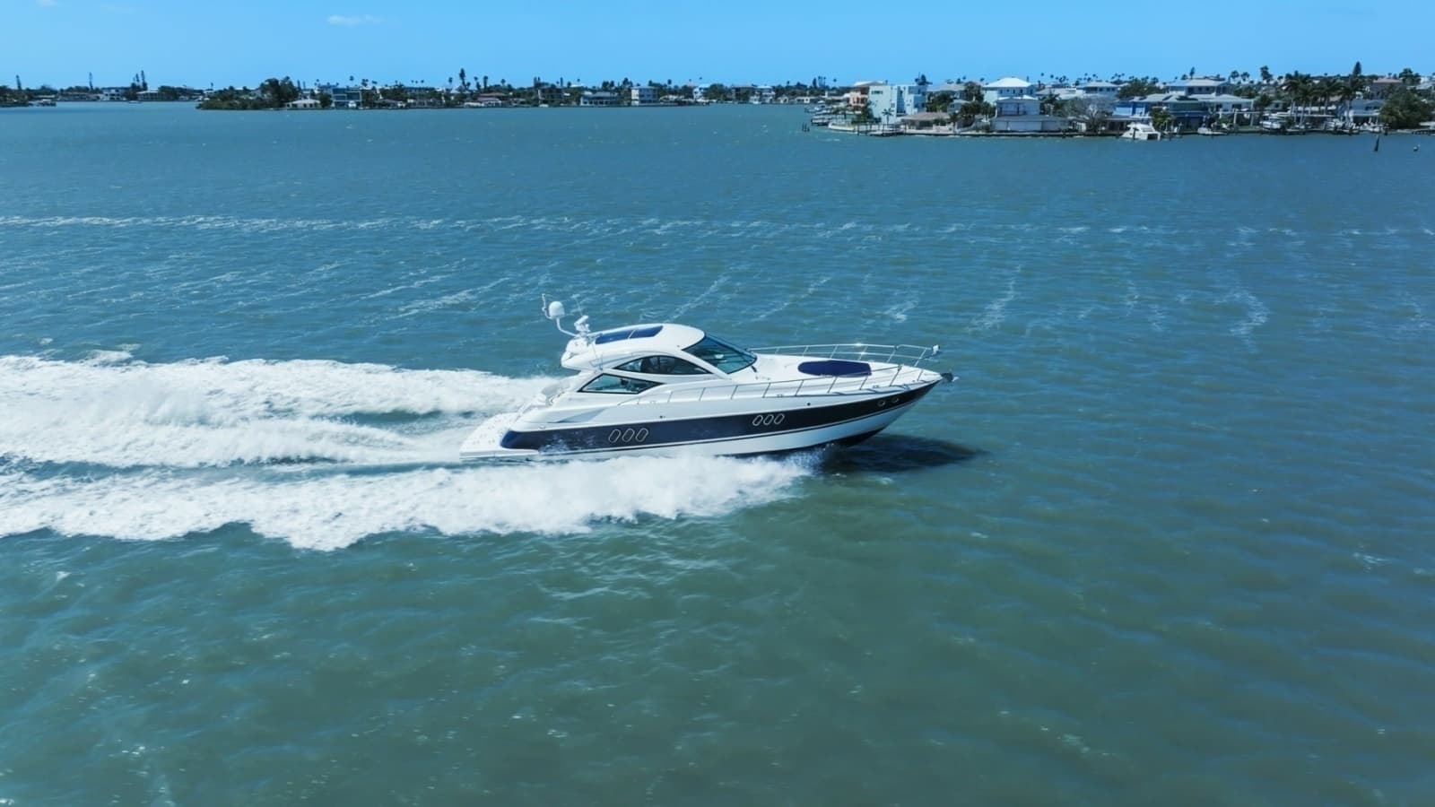2012 Cruiser Yachts 54 Cantius