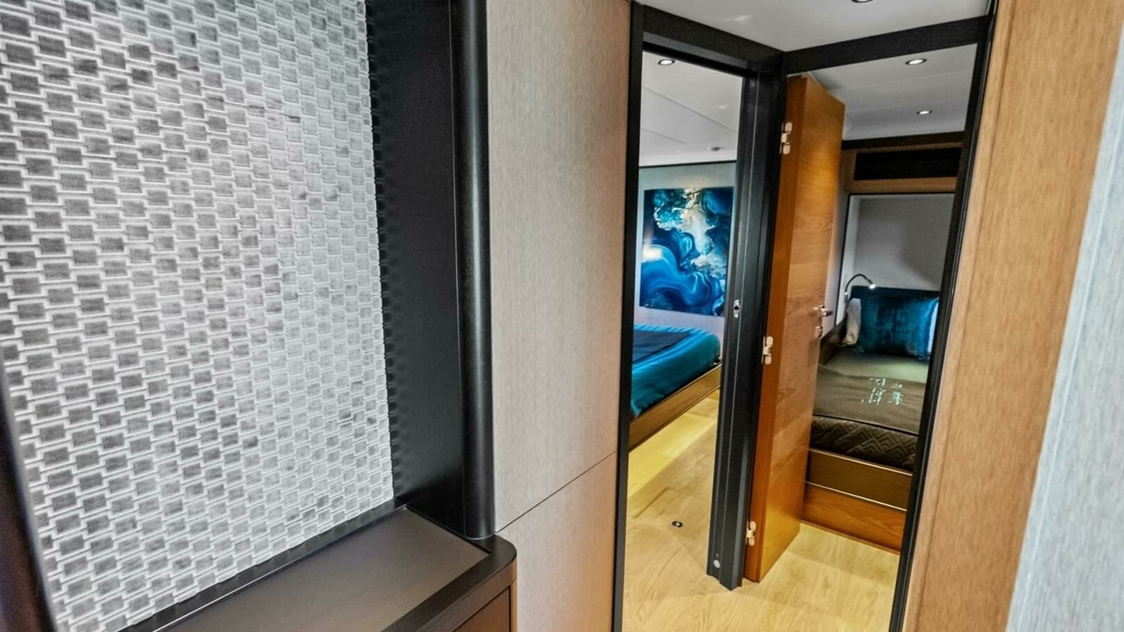 2025 Absolute 75 Navetta