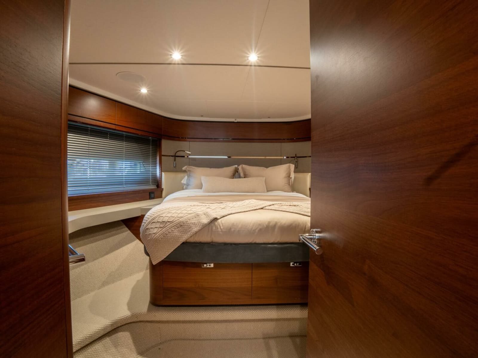 2020 Princess S66