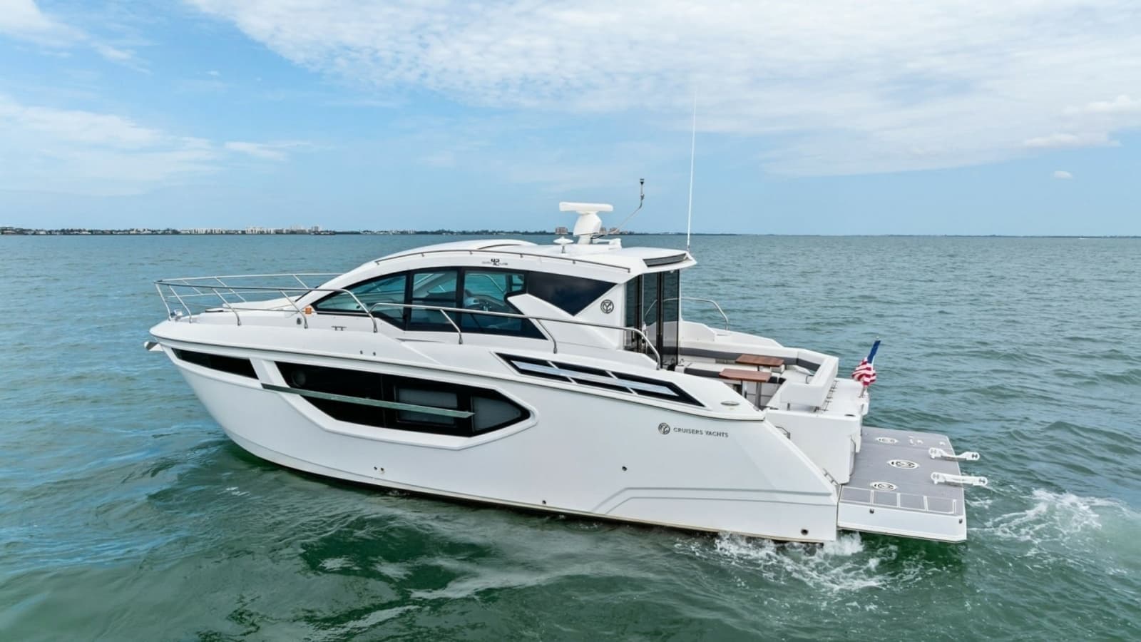 2019 Cruisers Yachts 42 Cantius 'Truly Ineffable'