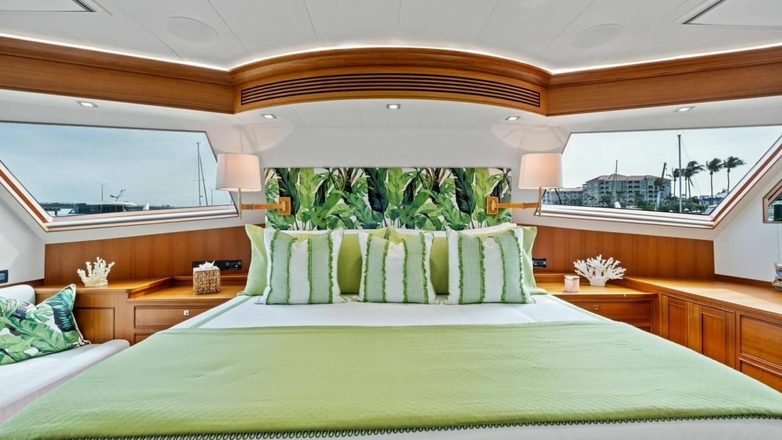 2024 Marlow 90 V - Artemis II