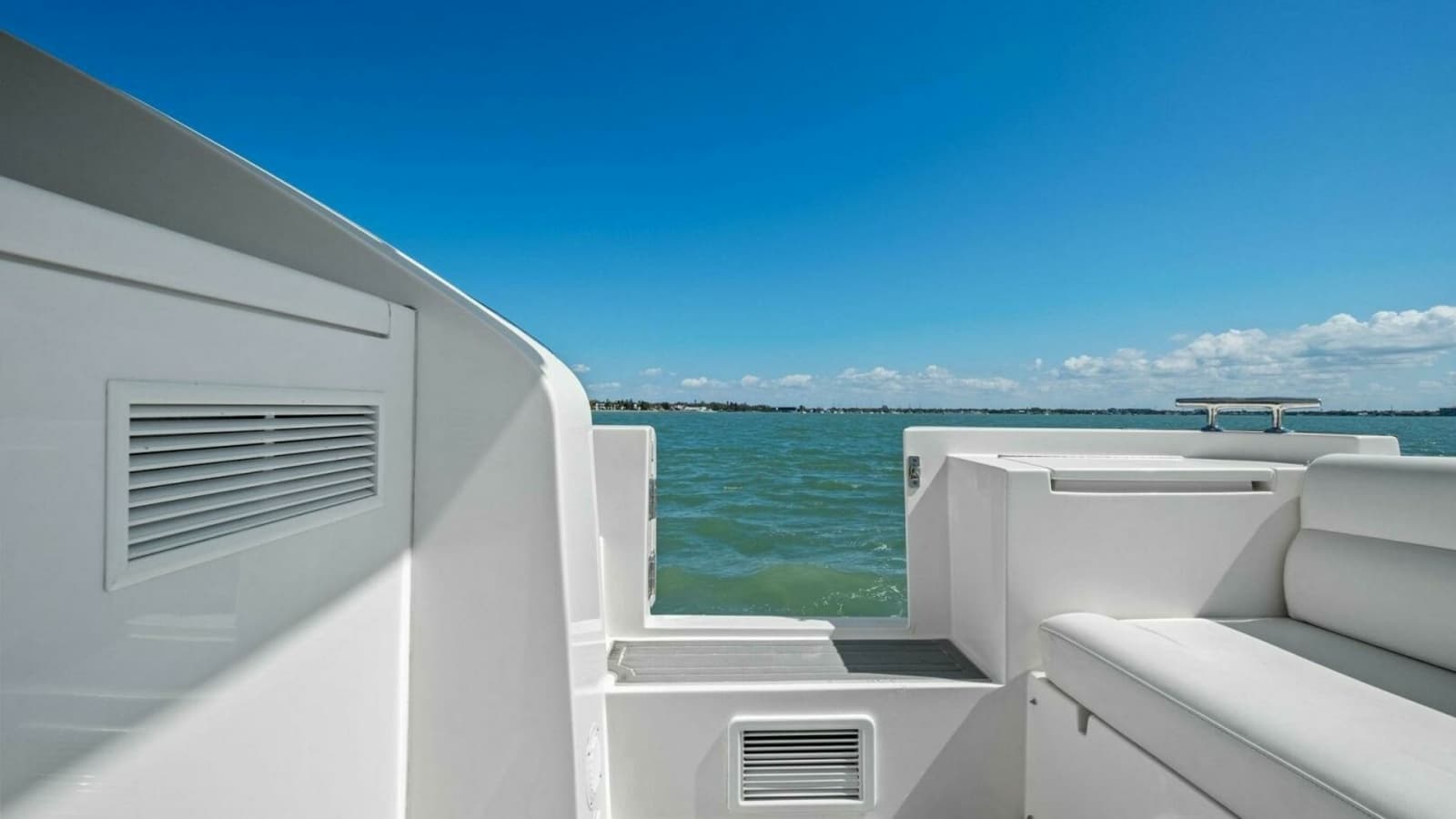 2018 Outboard Express Catamaran 47