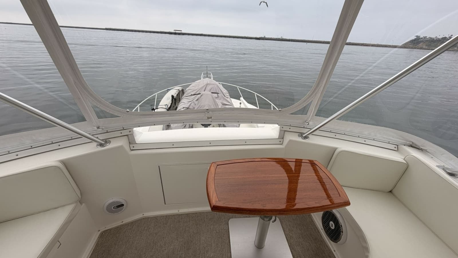 1994 Viking 50 Convertible "Wild Rice" - Flybridge Lounge Area