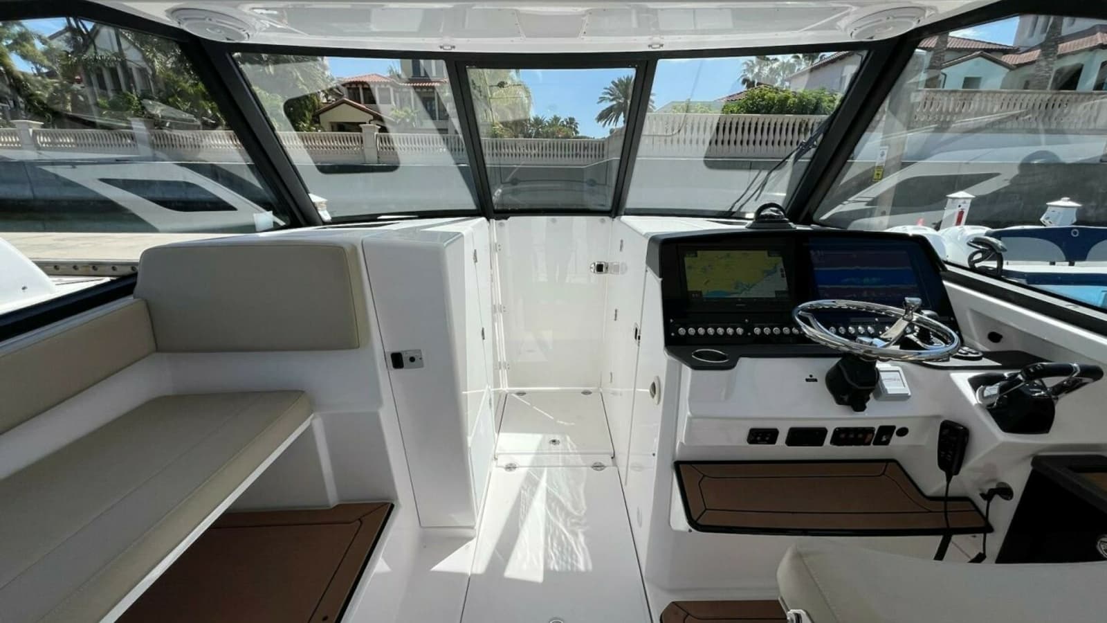 2019 Everglades 340 Dual Console- Helm