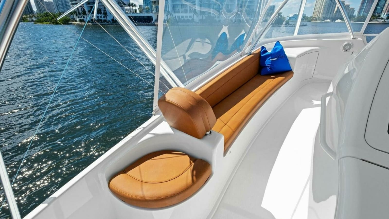 2012 82 Viking Convertible - Lady Di