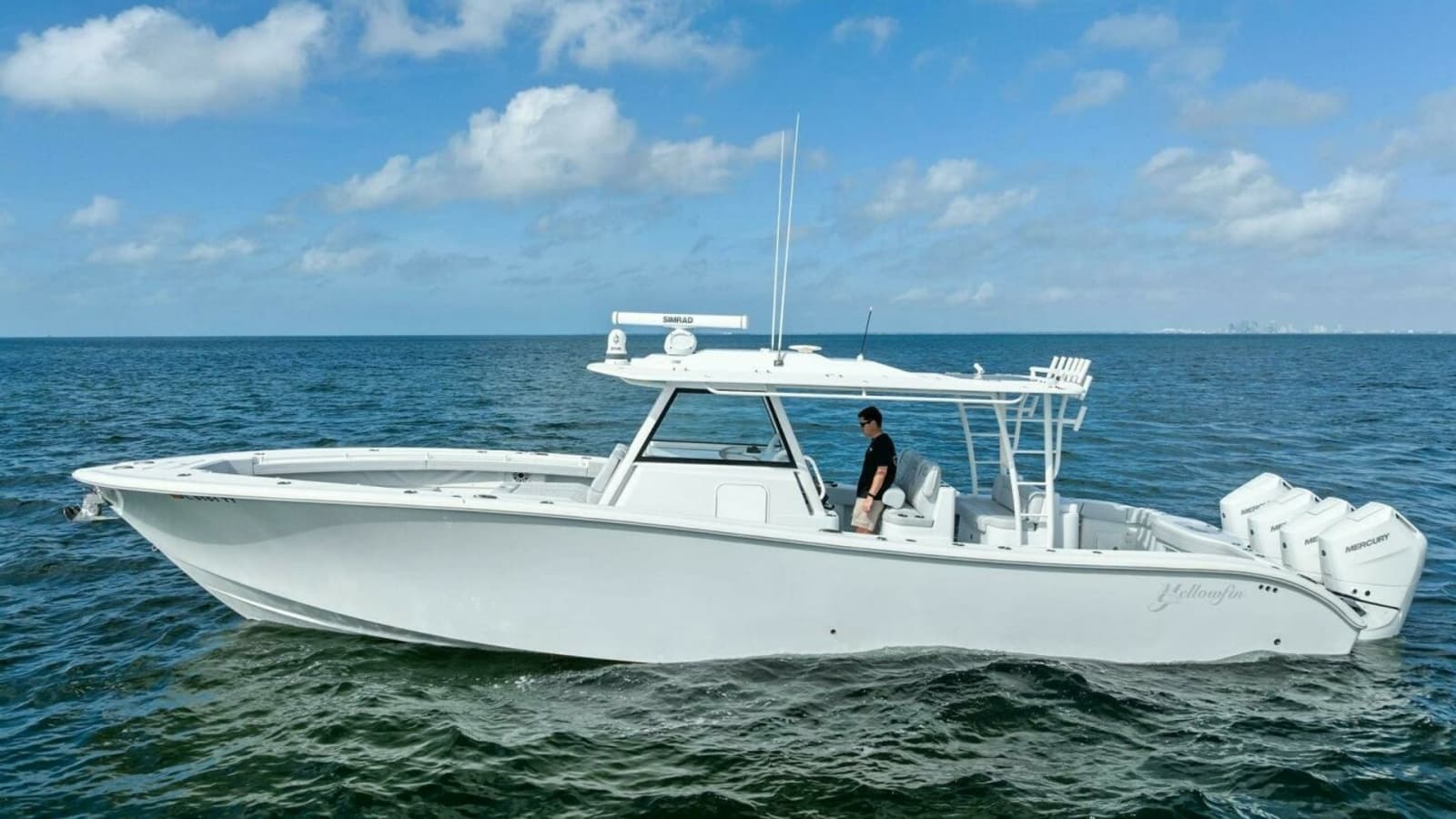 2024 42 Yellowfin