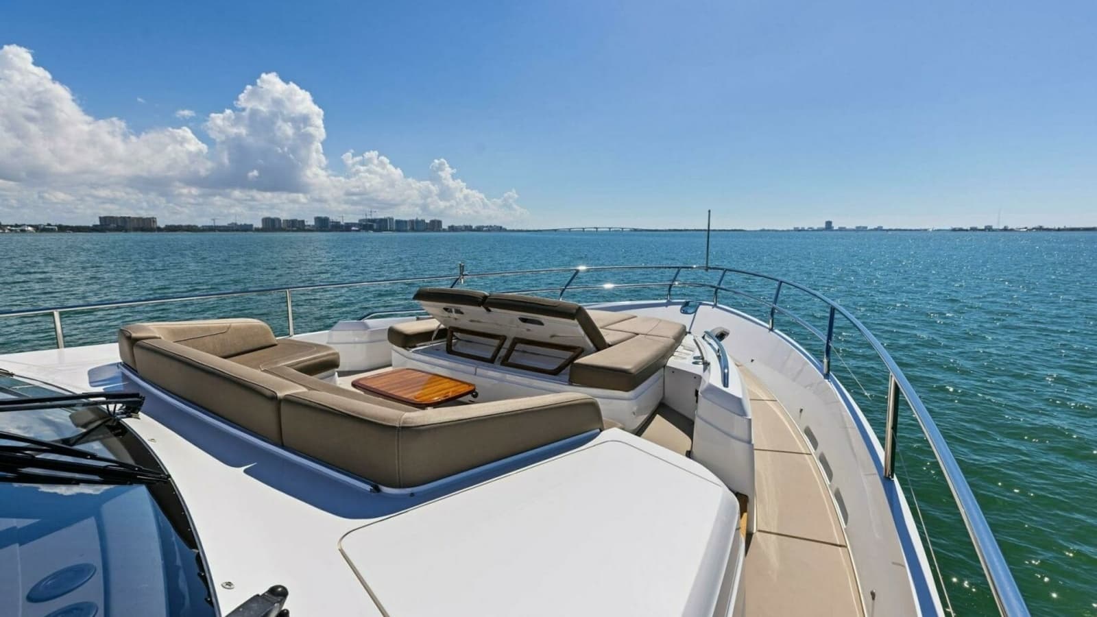 2018 Princess Y75 Motor Yacht