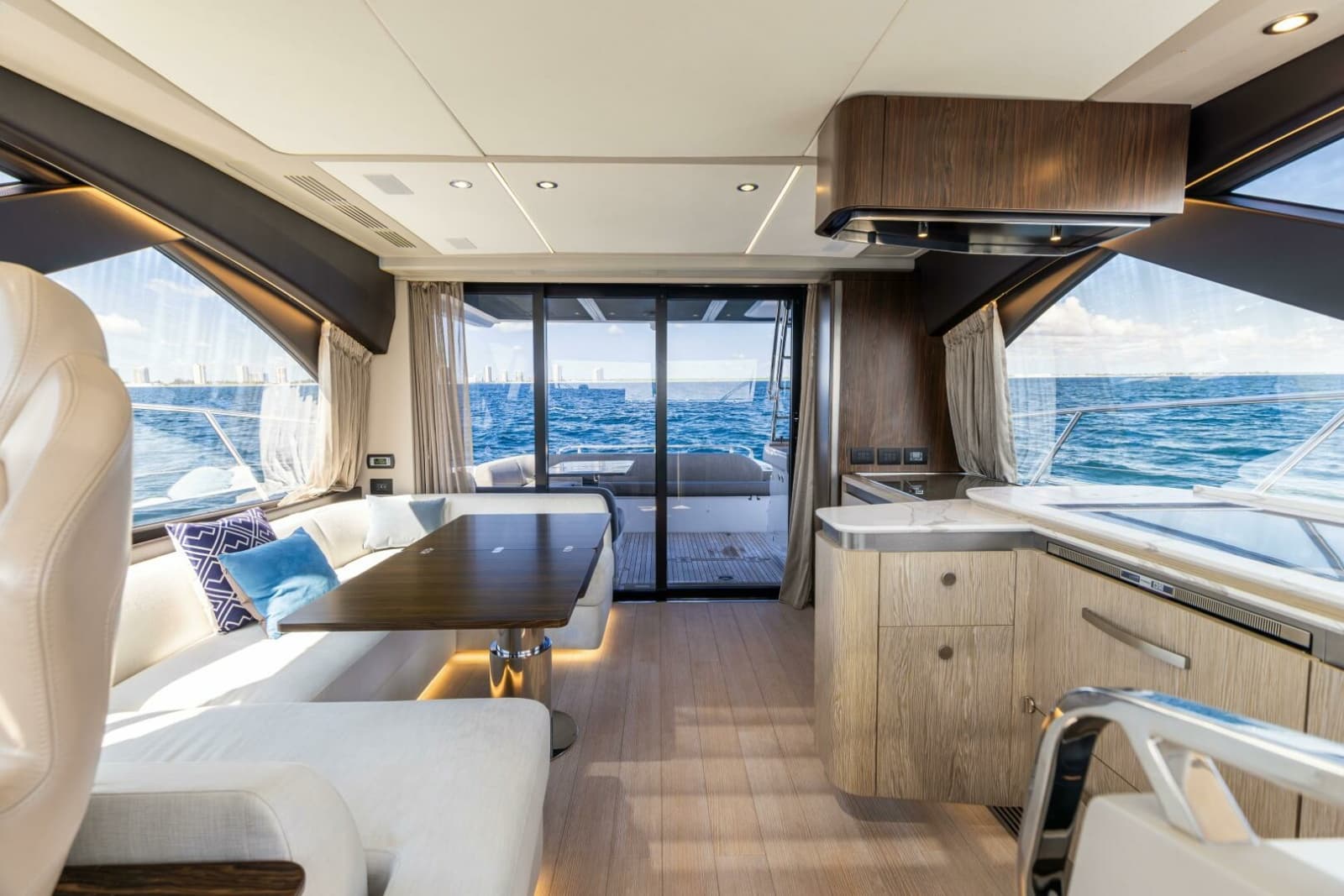 Azimut 60 - Azure - Salon
