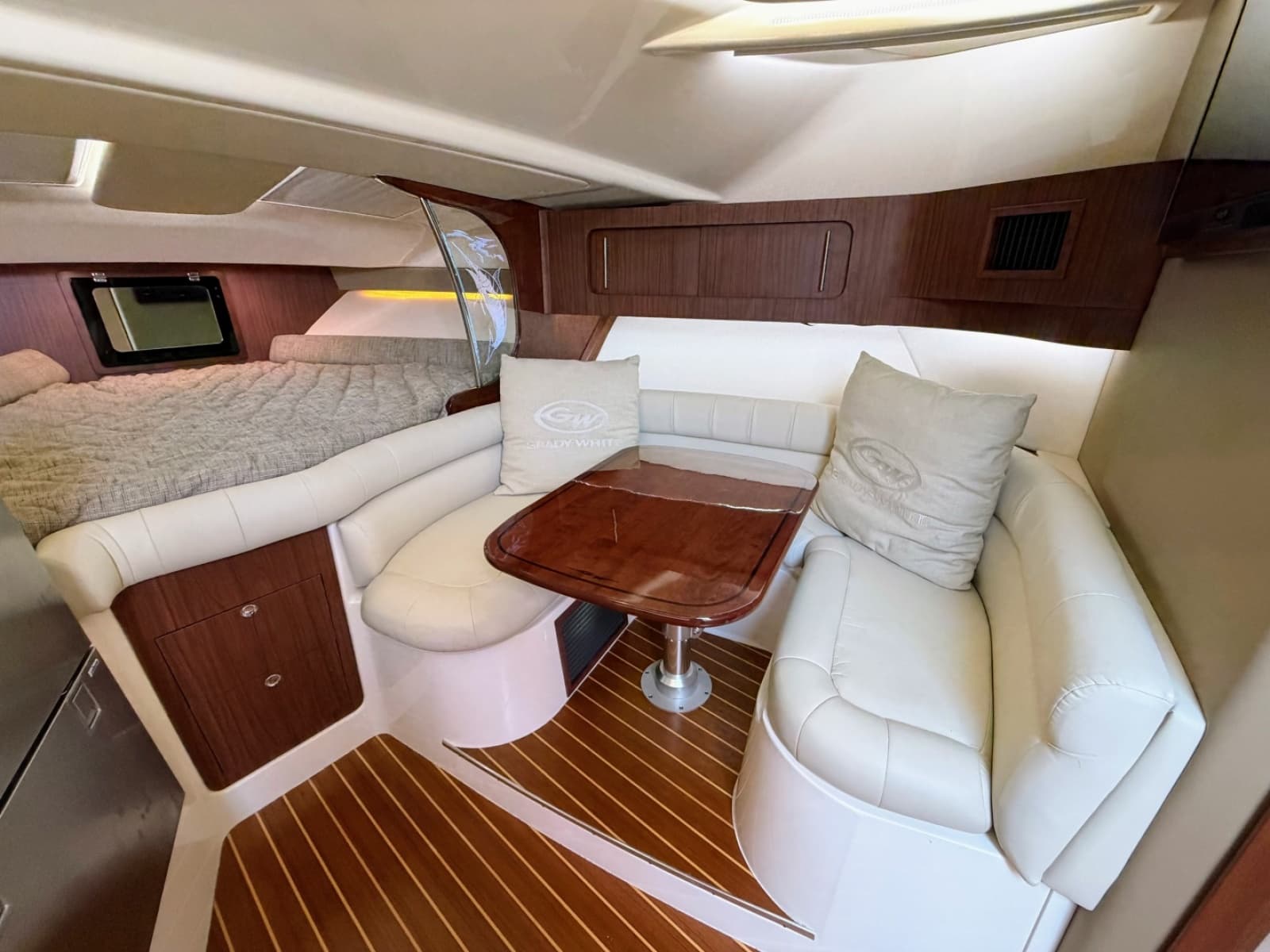 Grady White 37 - TRIPLE NET - Cabin