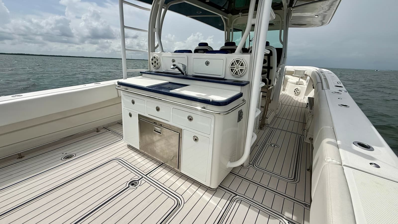 Spacious Aft Deck with Prep Station