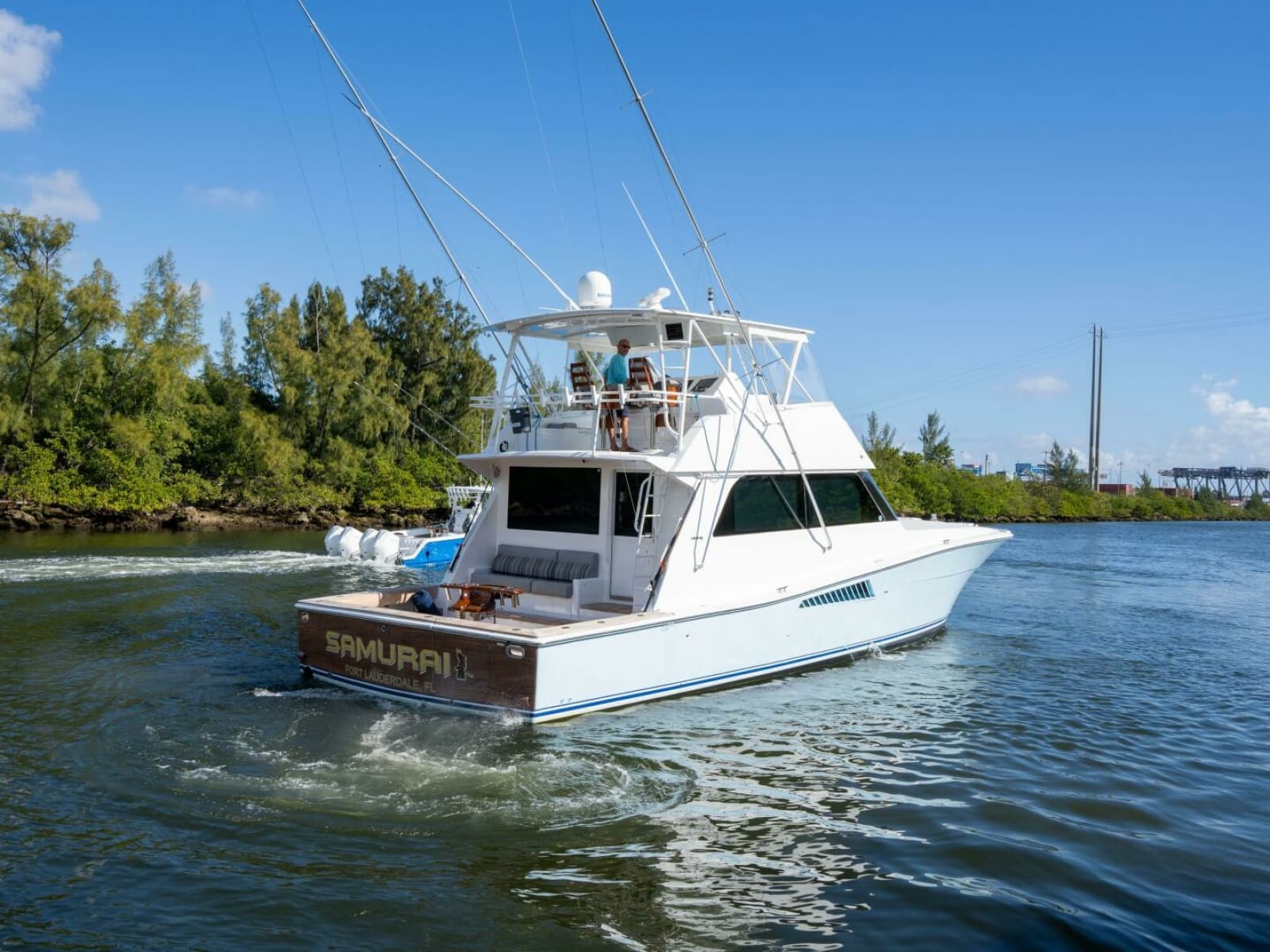 Viking 58 BAREFOOT - Exterior