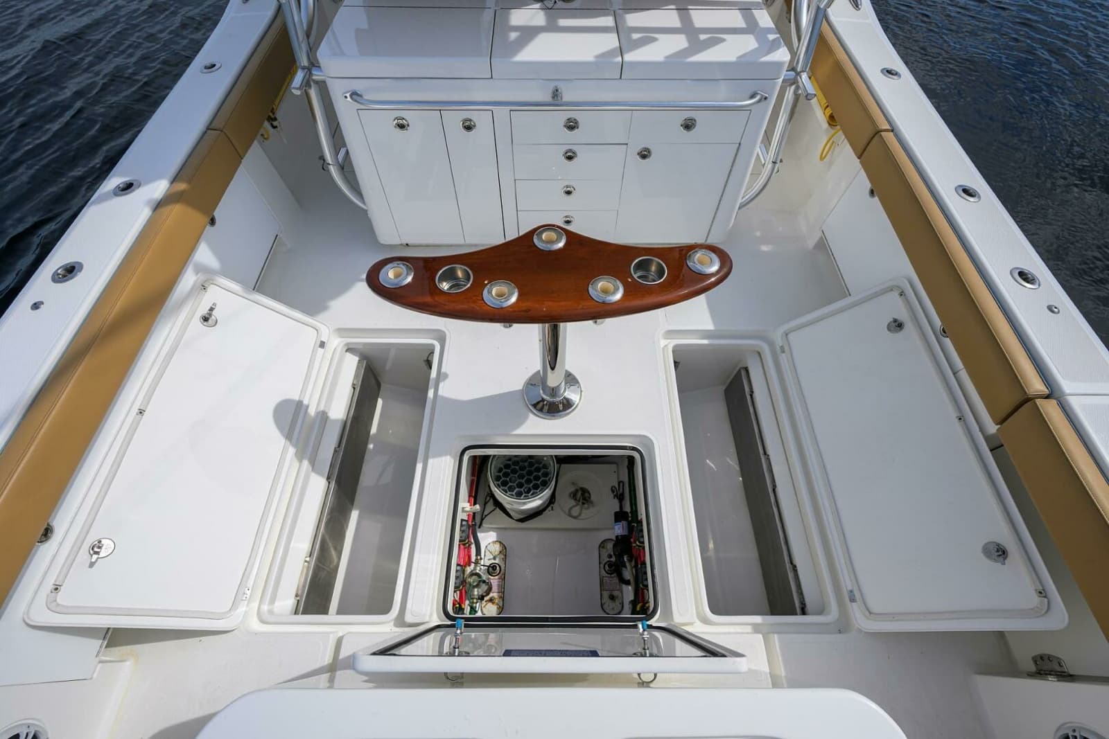 2018 Buddy Davis 42 Center Console - Cockpit