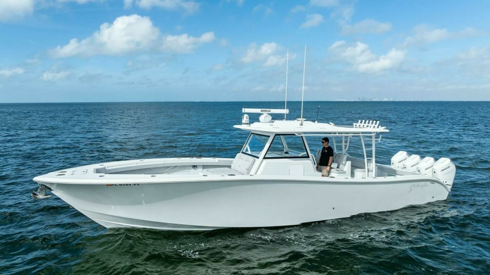 2024 42 Yellowfin