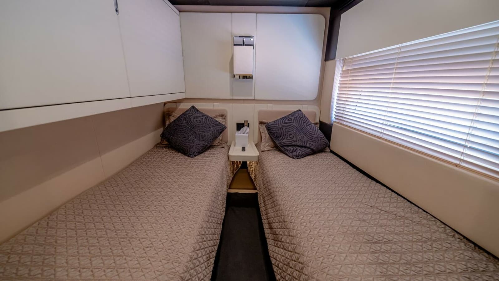 2017 Azimut 77 "Carpe Diem"