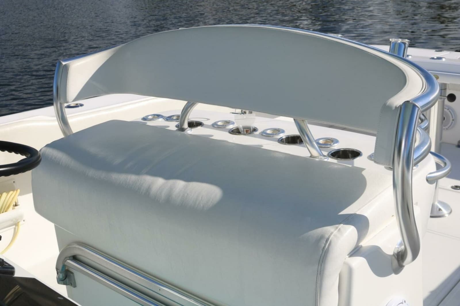 Venture 39 - Logan's Adventure - Helm Seat