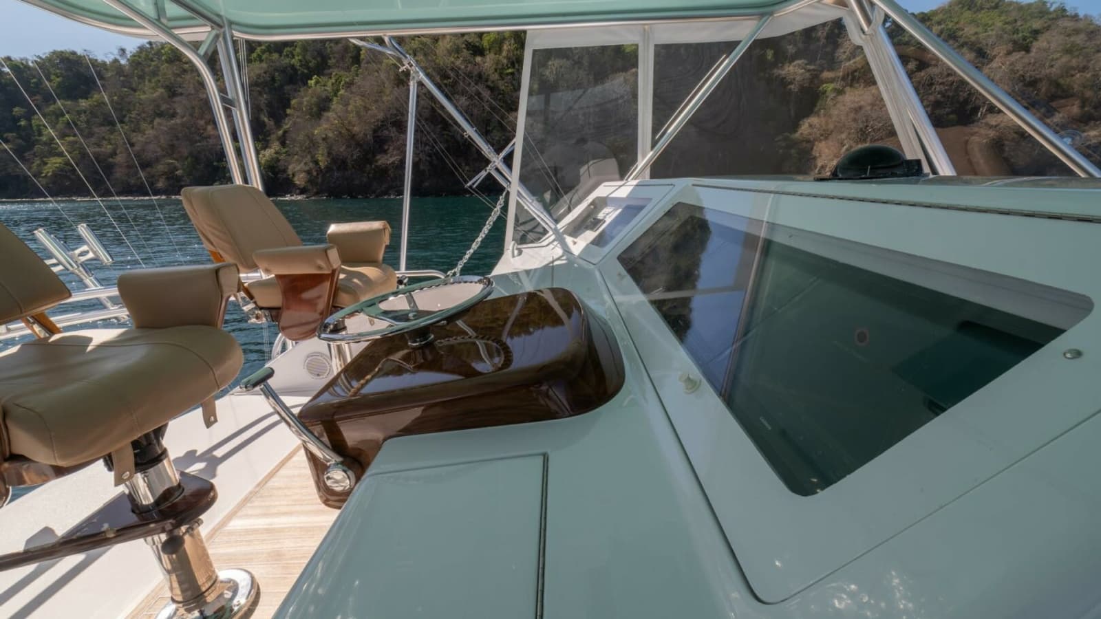 2006 Viking 56 "Scandaloso"