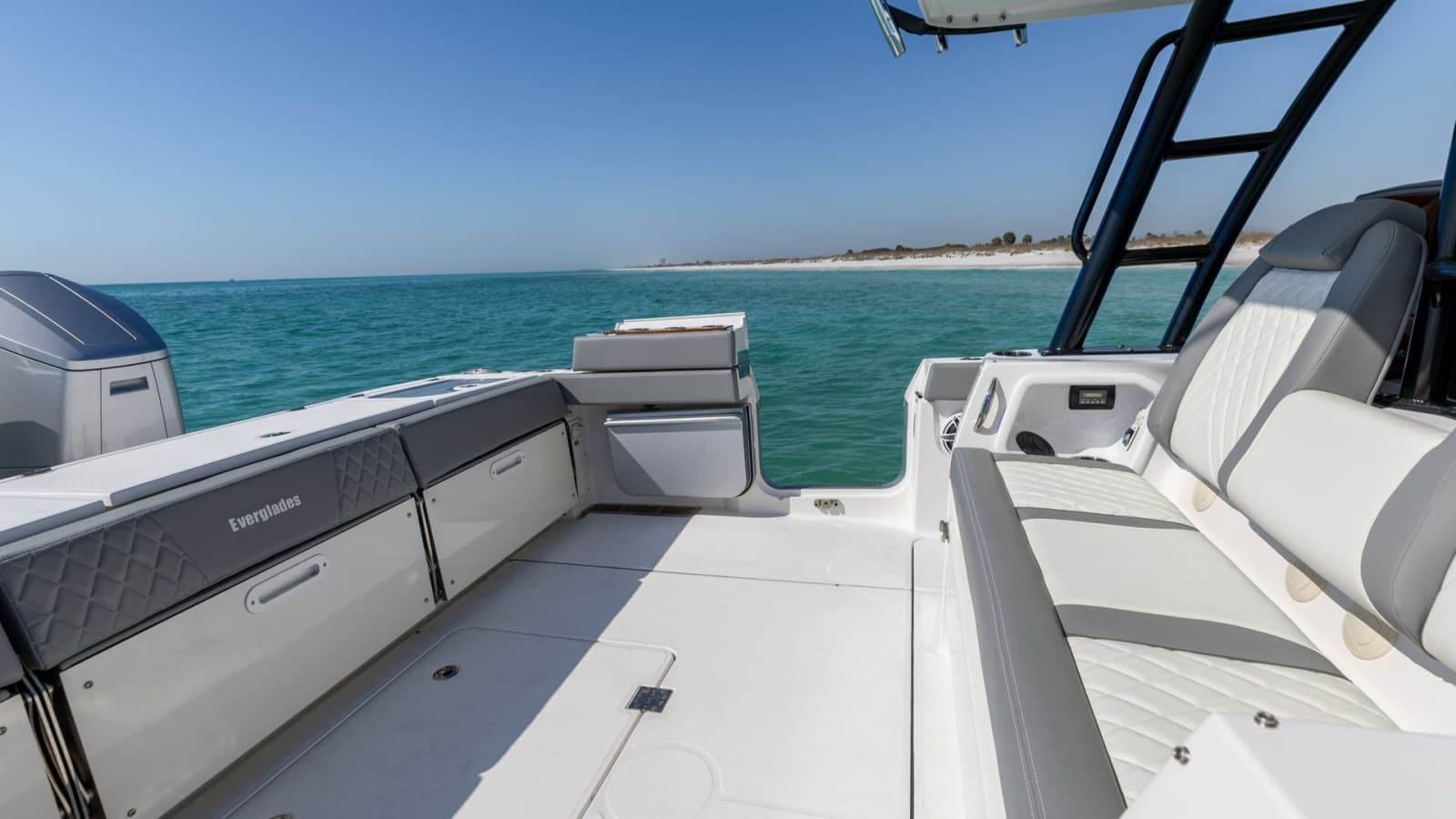 Aft Deck Seating and Storage Area
