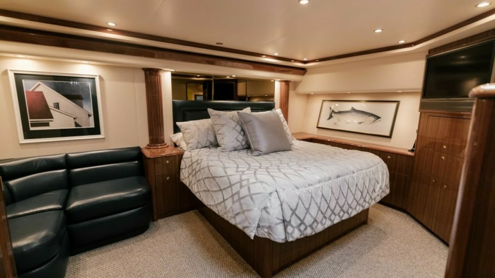 2006 Viking 74 Enclosed Bridge "KickBack" - Master Cabin