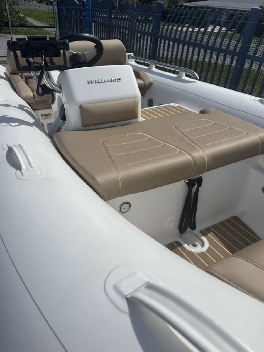 2026 Williams Jet Tenders SportJet 395