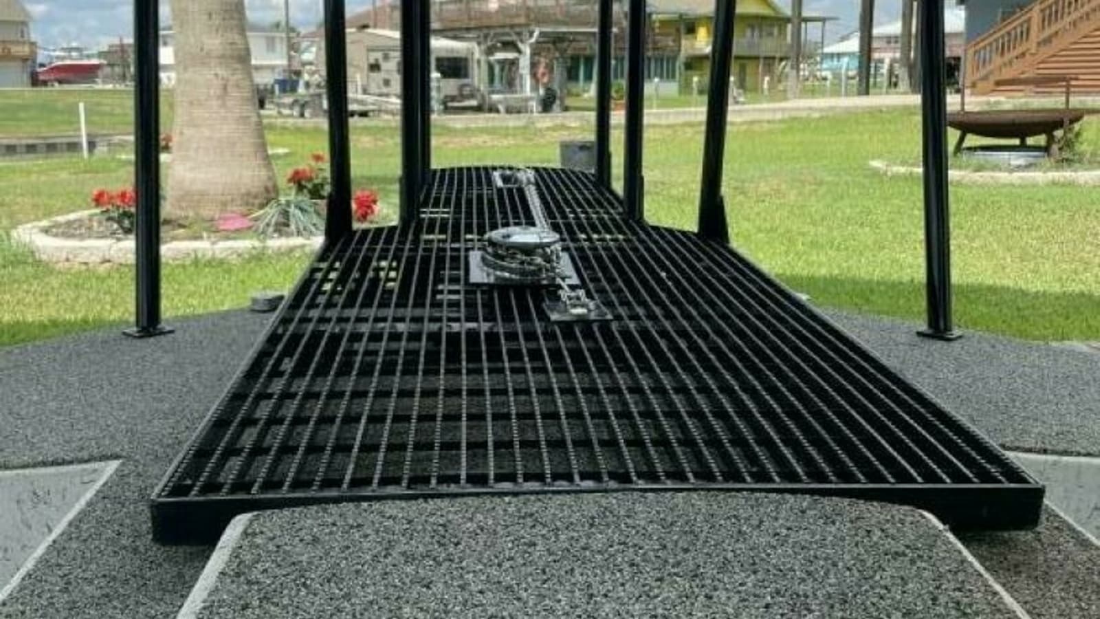 1997 Custom 31 Center Console Pullin Drag