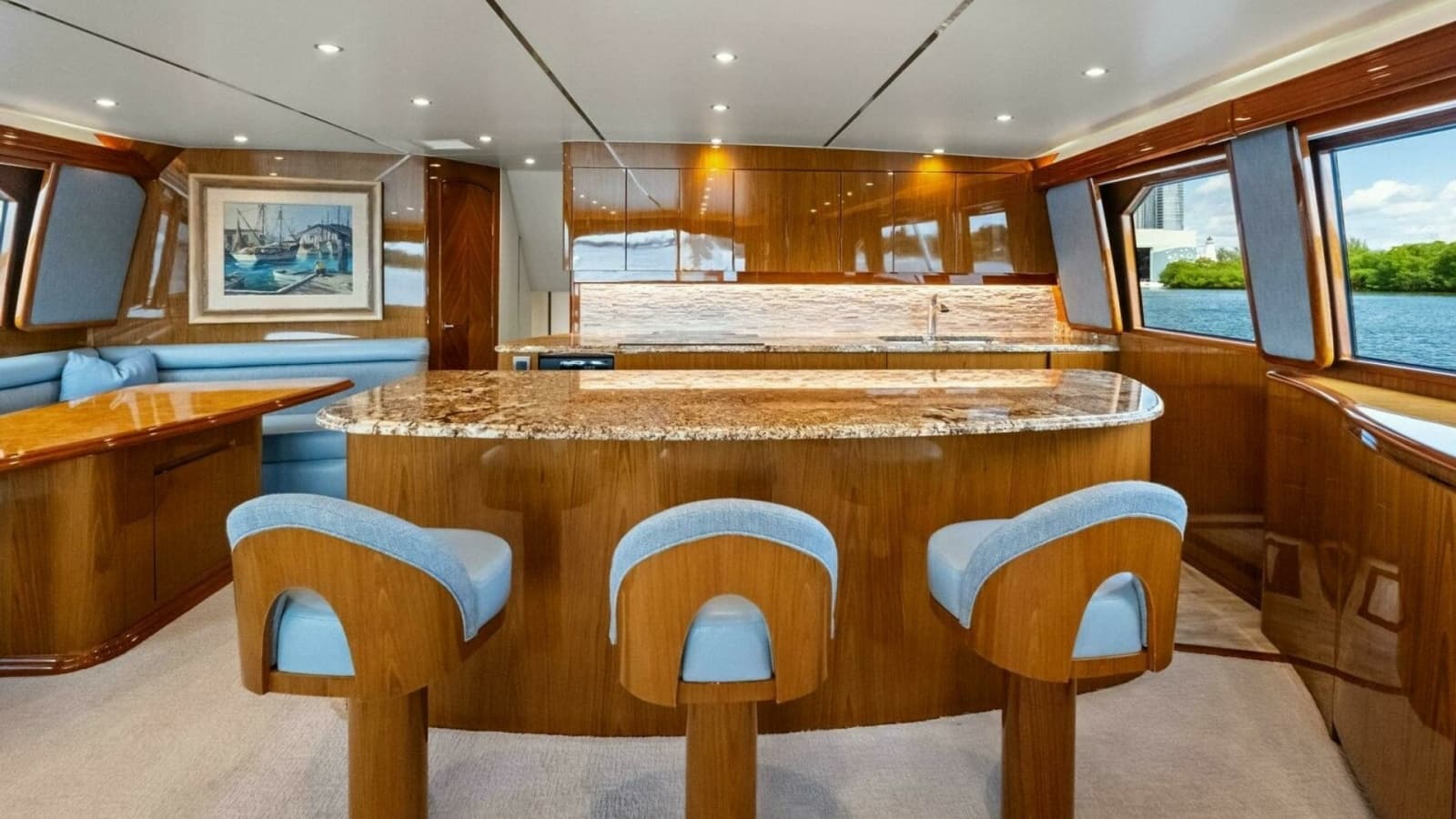 2012 82 Viking Convertible - Lady Di