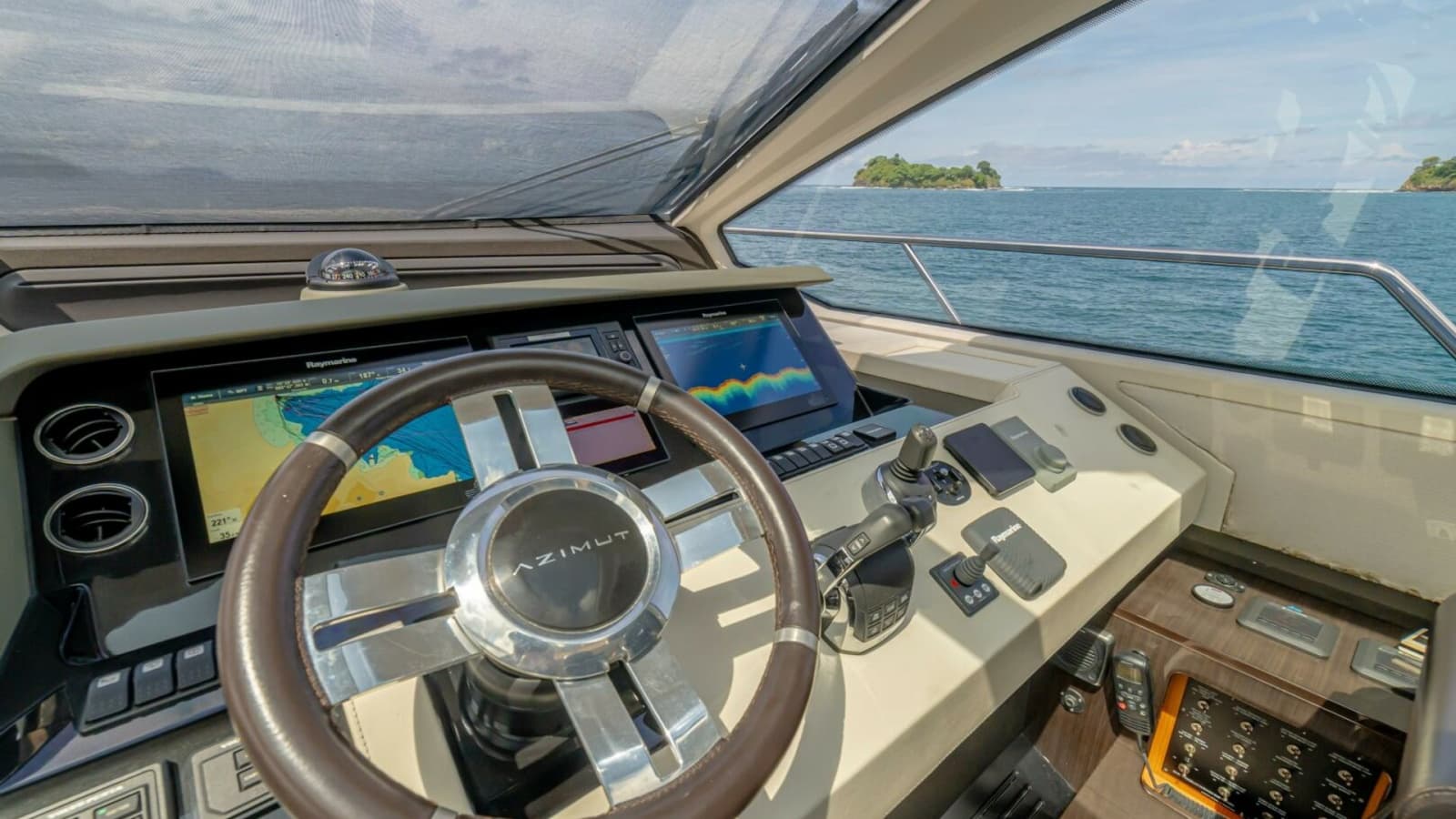 2017 Azimut 77 "Carpe Diem"