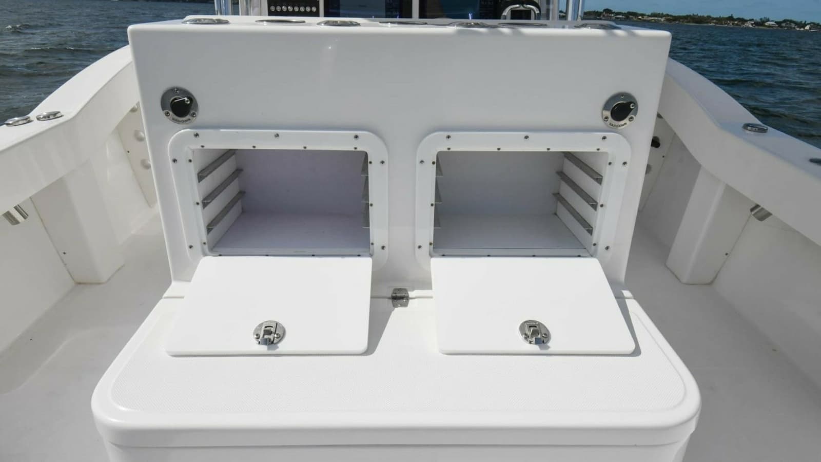 2019 Ocean Master 336 Center Console