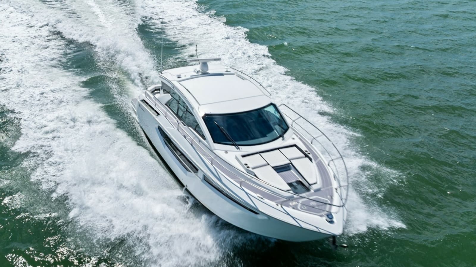 2019 Cruisers Yachts 42 Cantius 'Truly Ineffable'