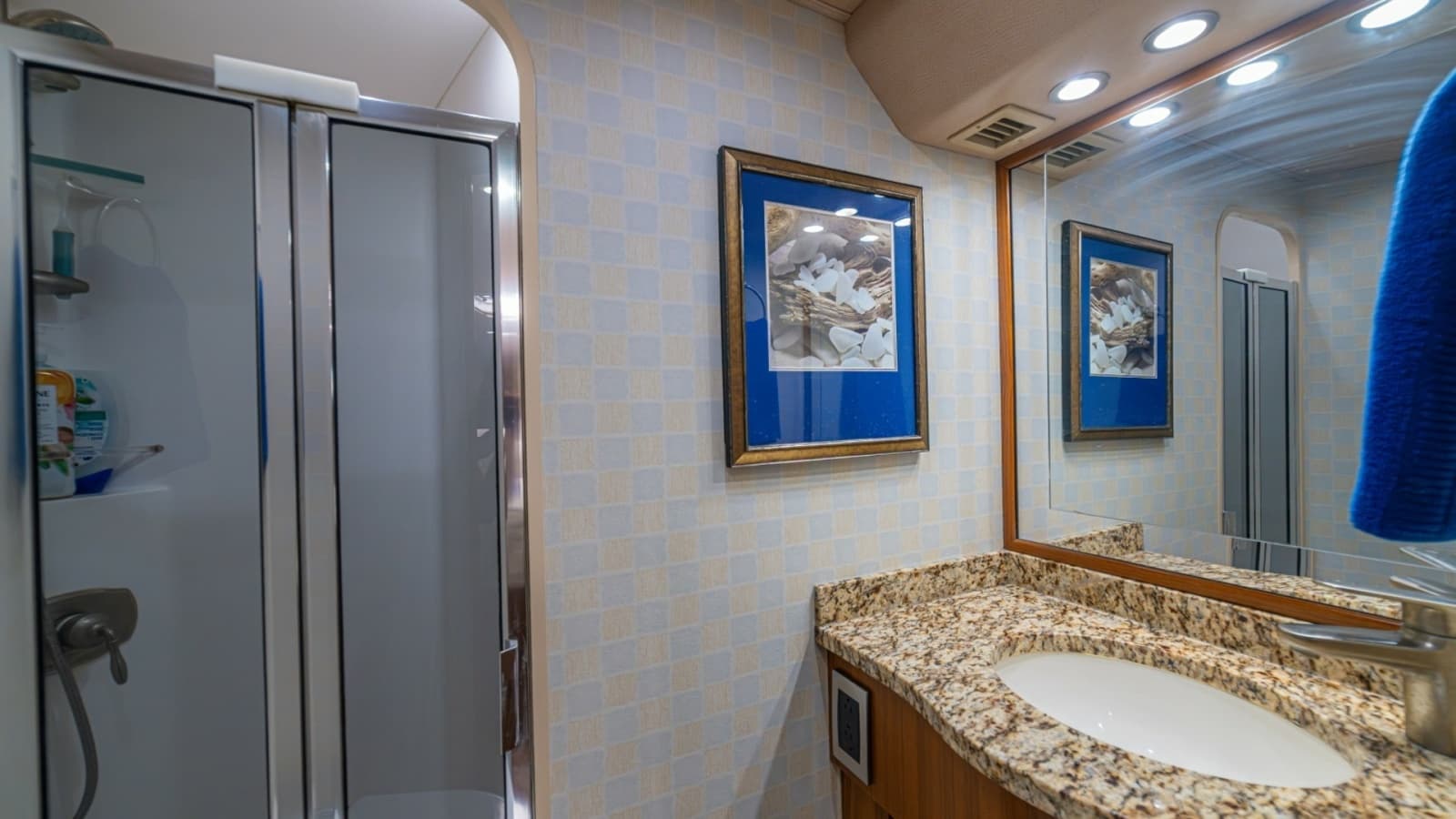 60 Viking Convertible 2012 "Contango" - Head
