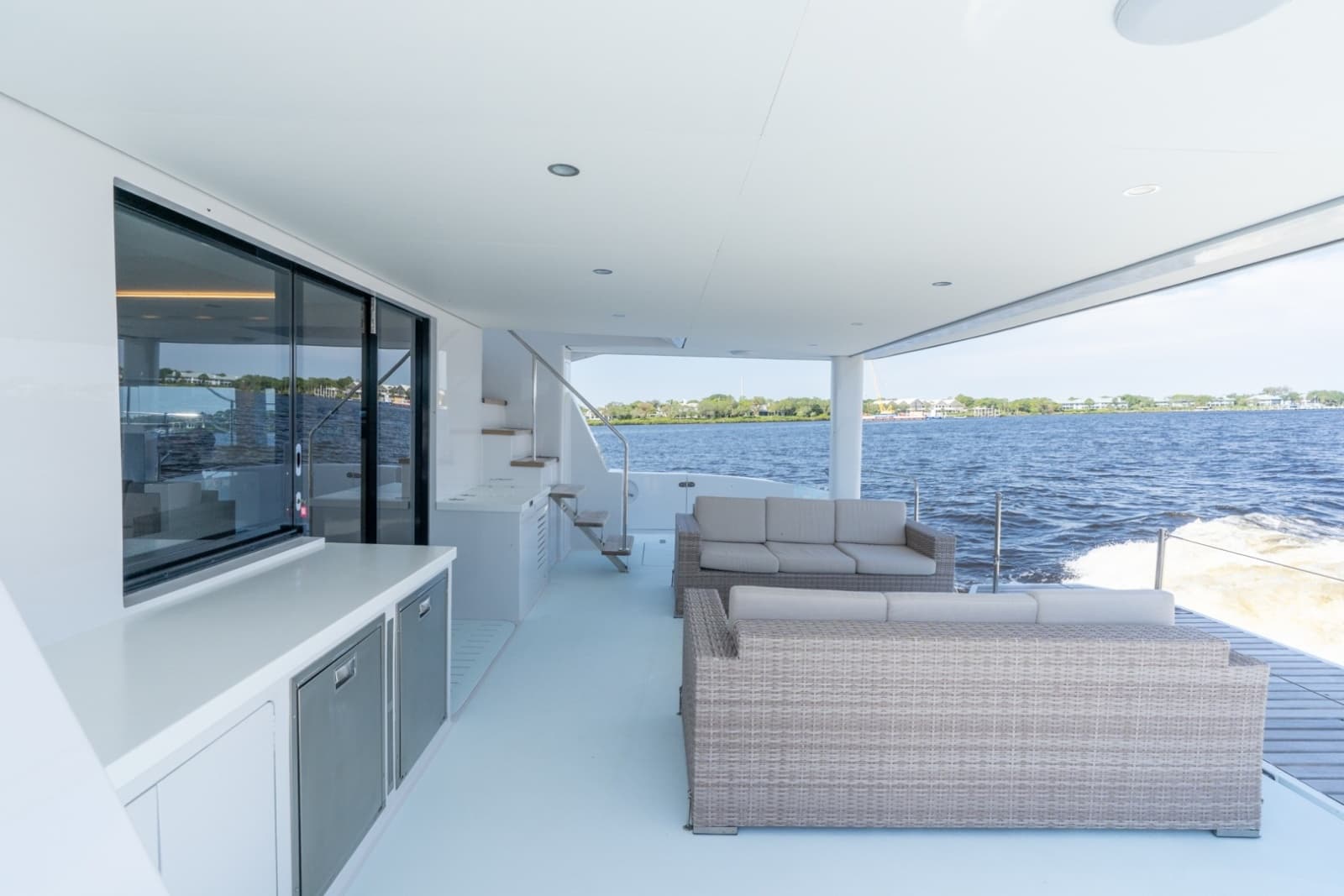 Two Oceans 555-