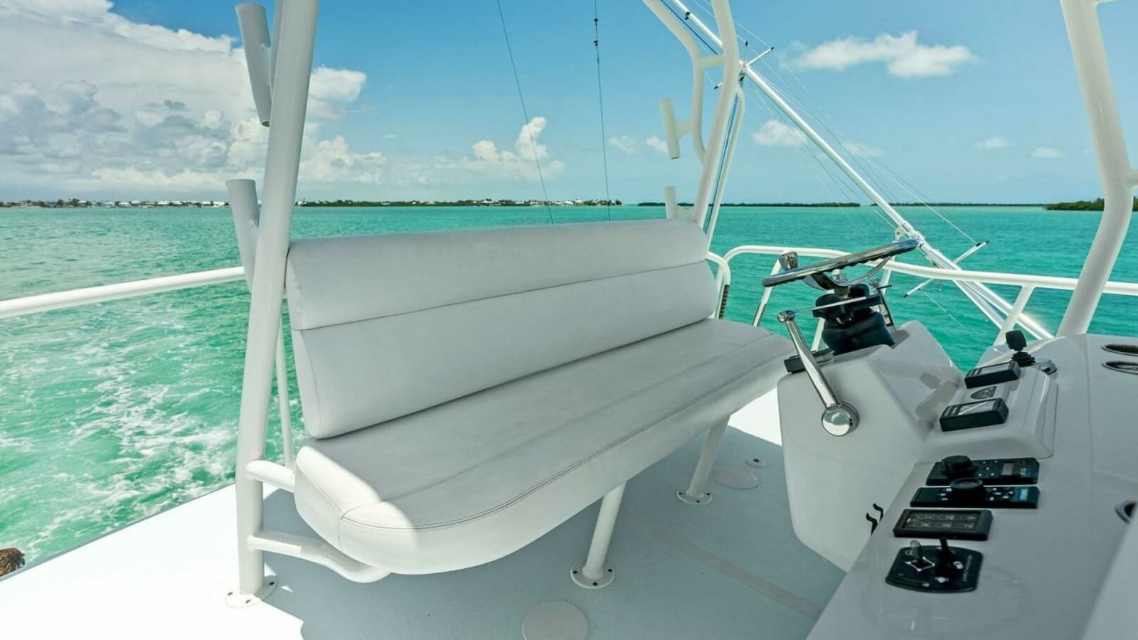2020 Calcutta 480 Catamaran